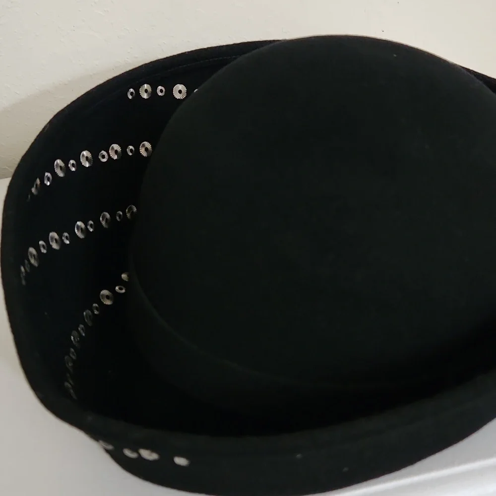 Vintage Archie Eason Black Church Hat Sophisticated Classy Elegant Silver Studs - Picture 7 of 9